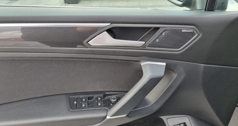 Volkswagen Tiguan Allspace cena 168500 przebieg: 51900, rok produkcji 2020 z Ciechanów małe 781